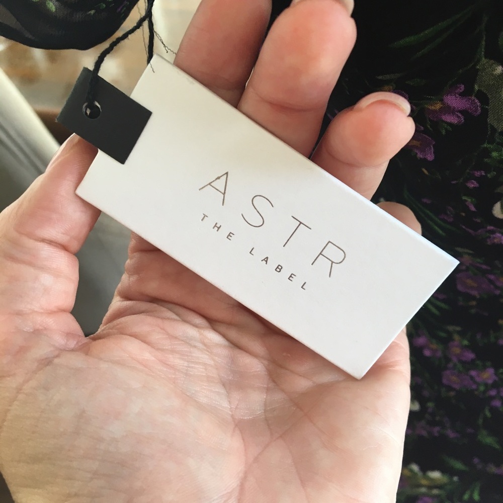 ASTR the Label dress in S - Picture 8 of 9